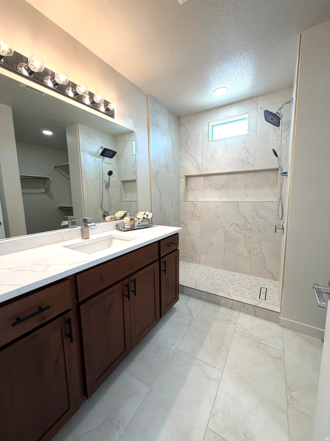 THE HIGHLANDS SUBDIVISION - Residential