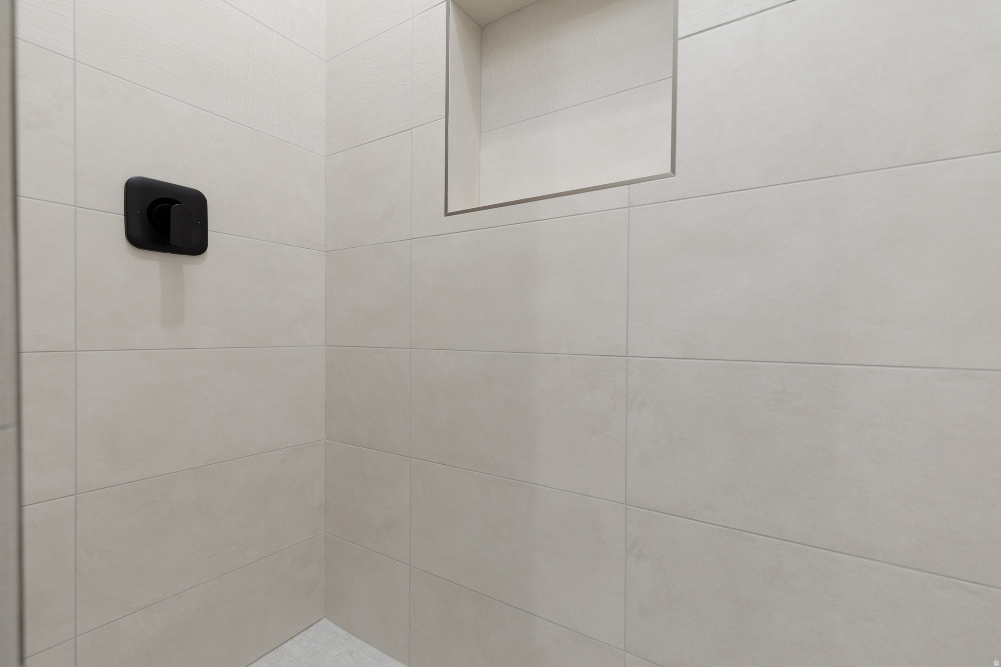 HEIGHTS AT WASHINGTON BENCH - Residential