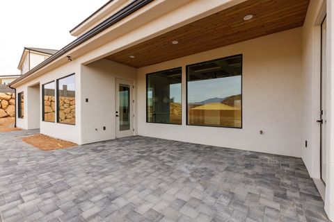 Tiny photo for 1321 E PONY WAY, Washington, UT 84780 (MLS # 2127868)