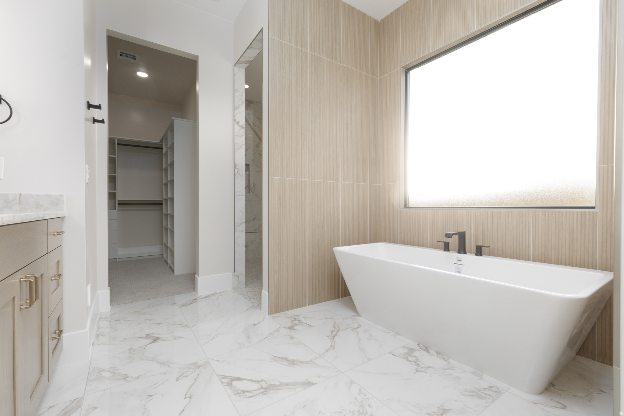 HEIGHTS AT WASHINGTON BENCH - Residential