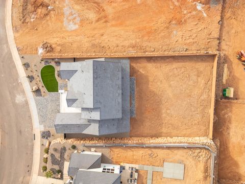 Tiny photo for 1321 E PONY WAY, Washington, UT 84780 (MLS # 2127868)