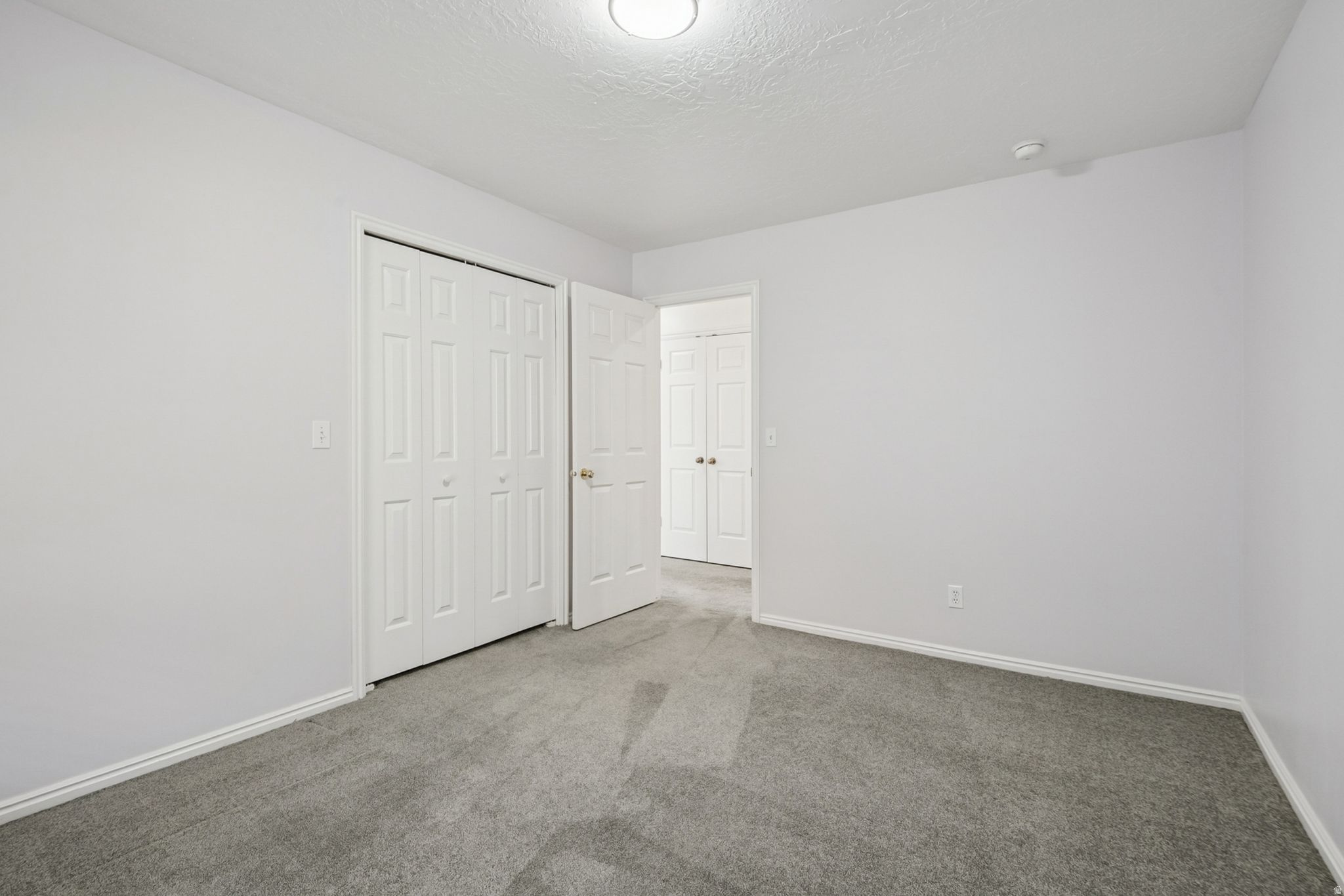 MAJESTIC CANYONS - Residential