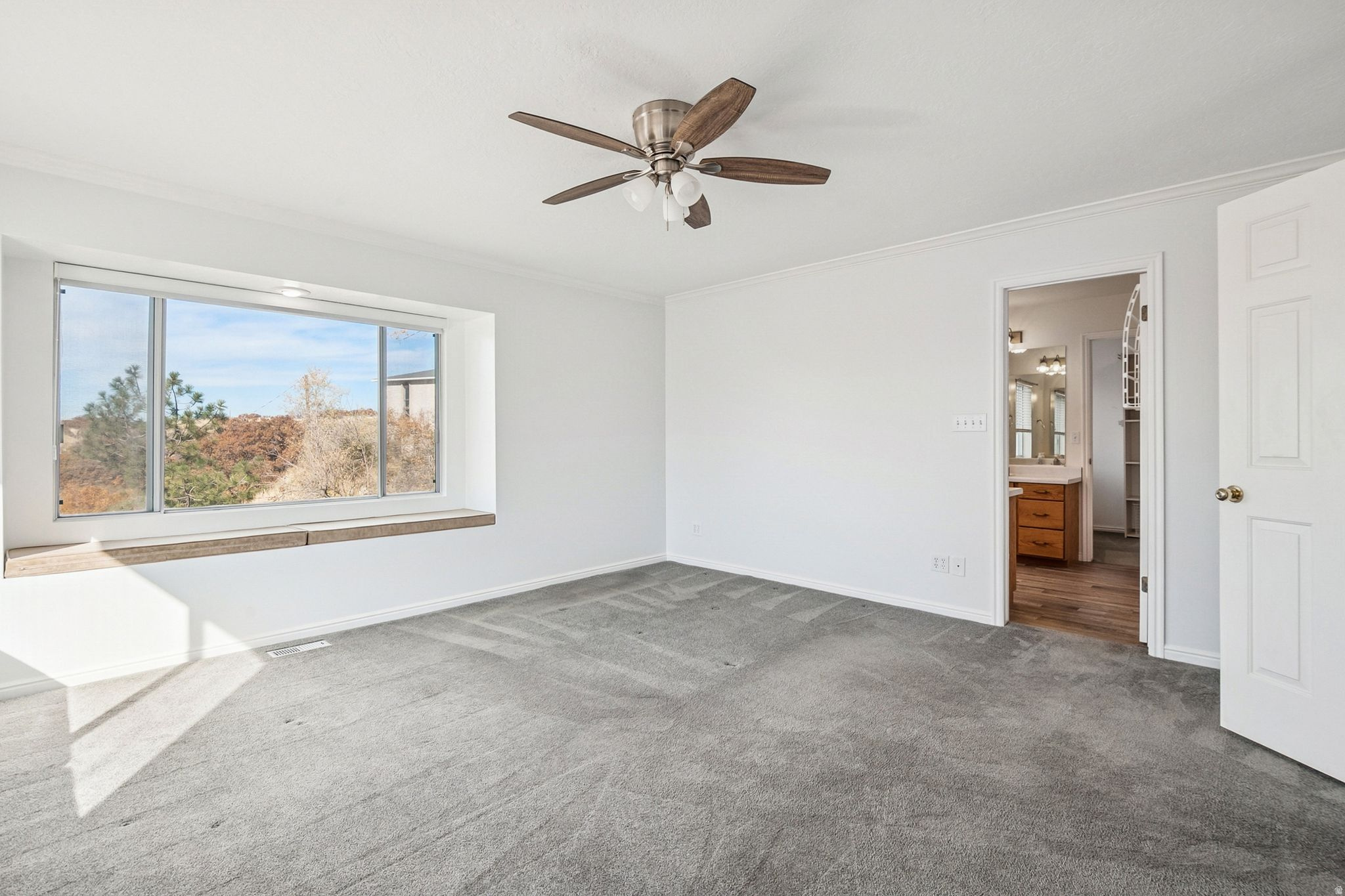 MAJESTIC CANYONS - Residential