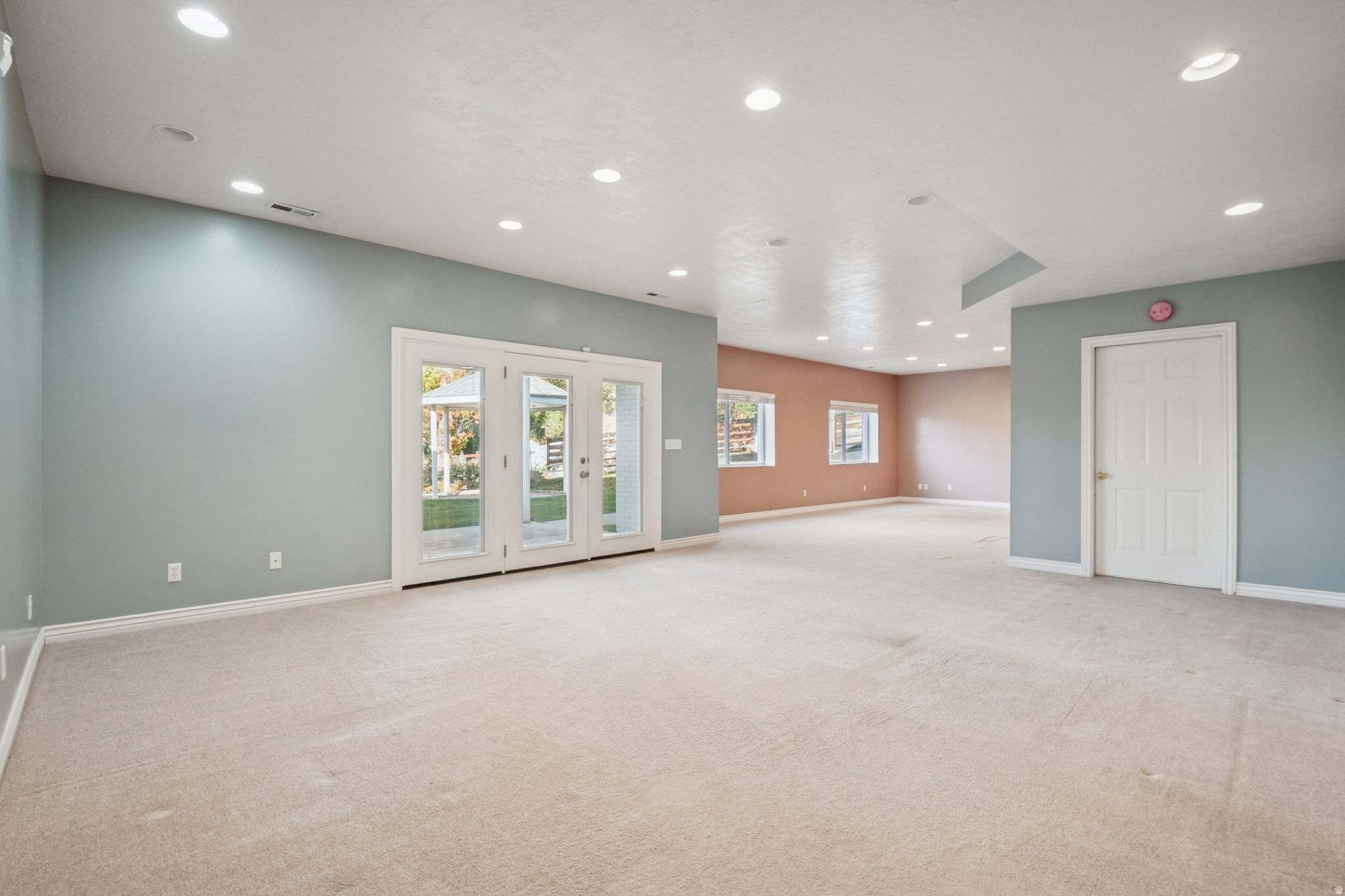 MAJESTIC CANYONS - Residential