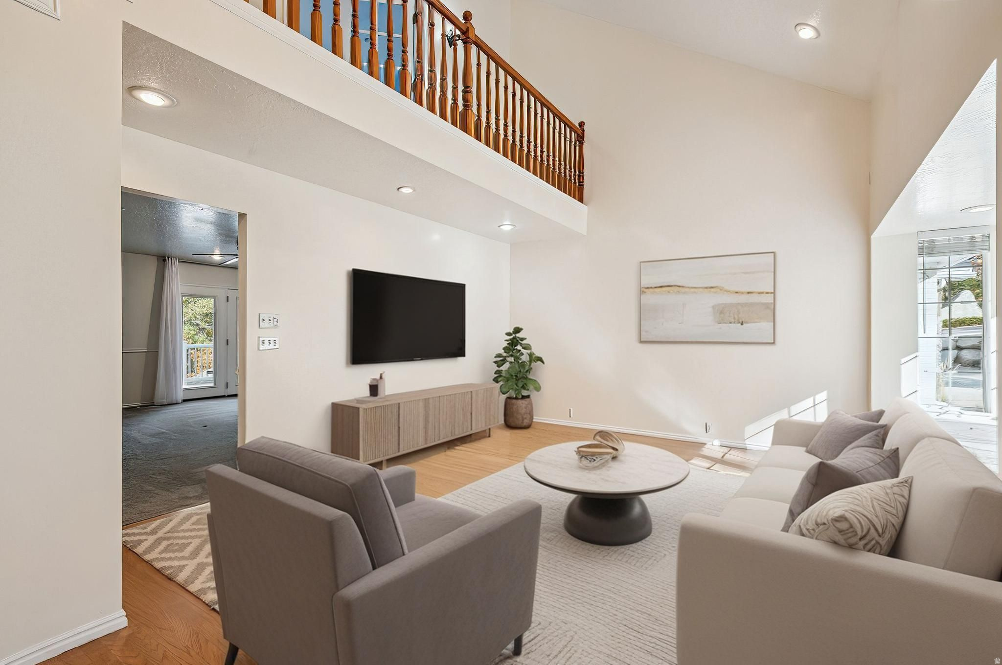 MAJESTIC CANYONS - Residential