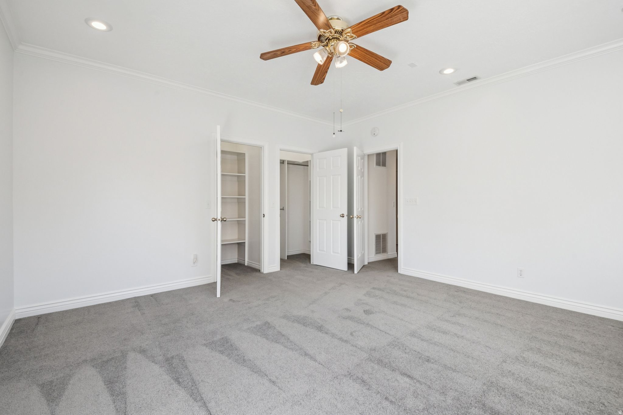 MAJESTIC CANYONS - Residential