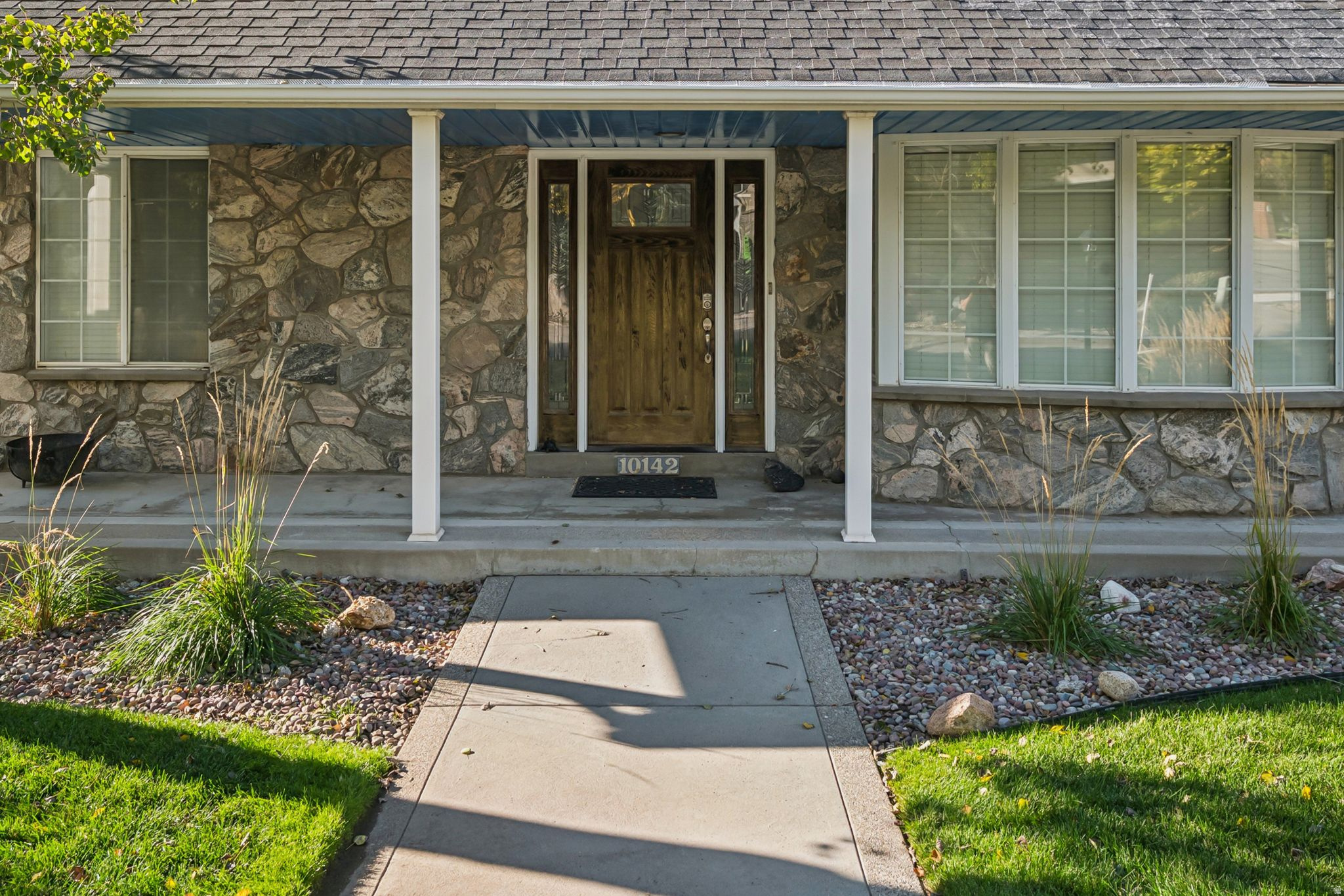 MAJESTIC CANYONS - Residential