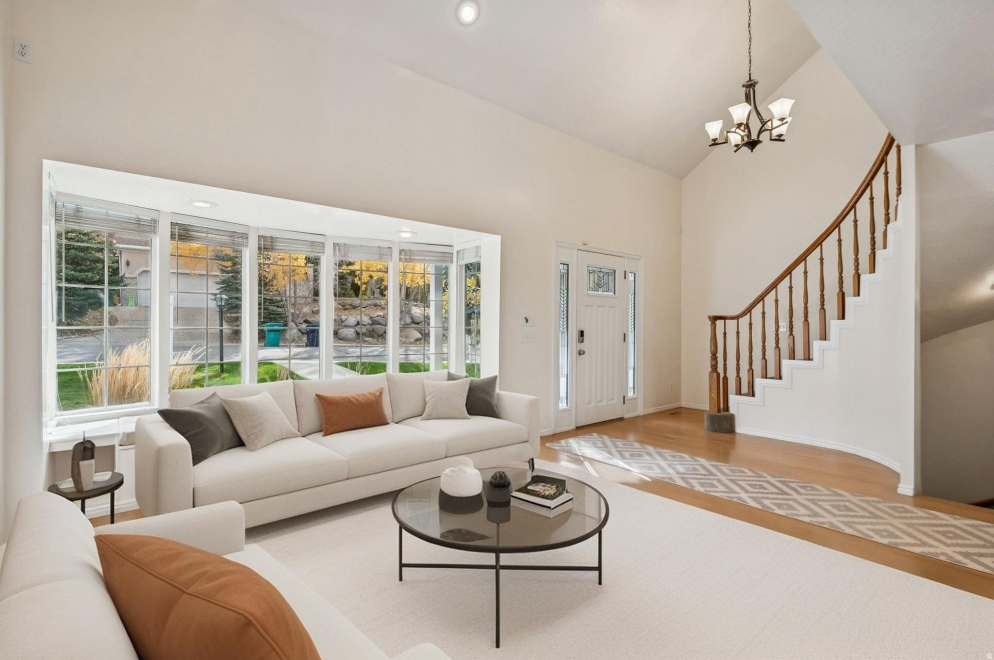 MAJESTIC CANYONS - Residential