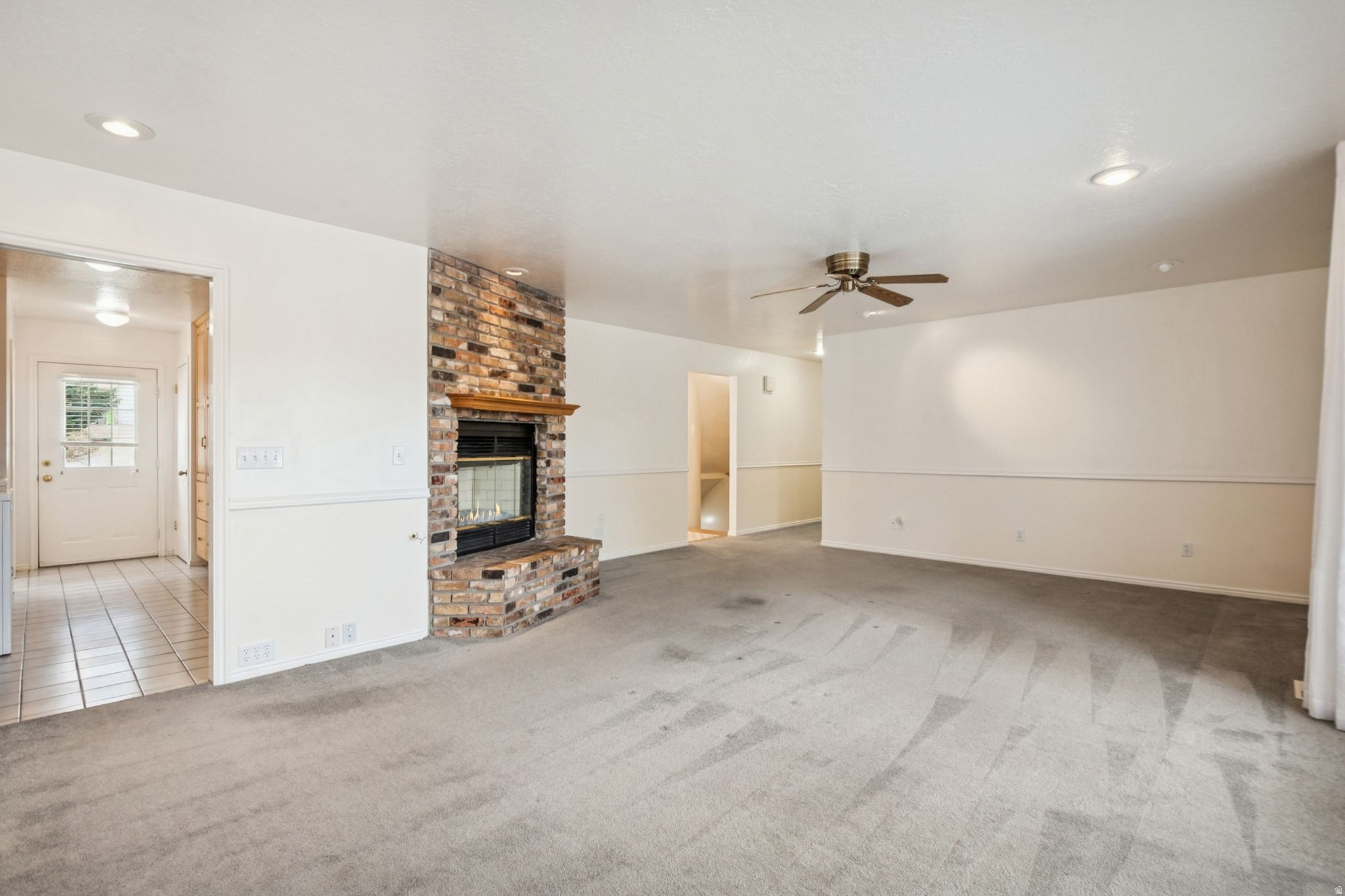 MAJESTIC CANYONS - Residential