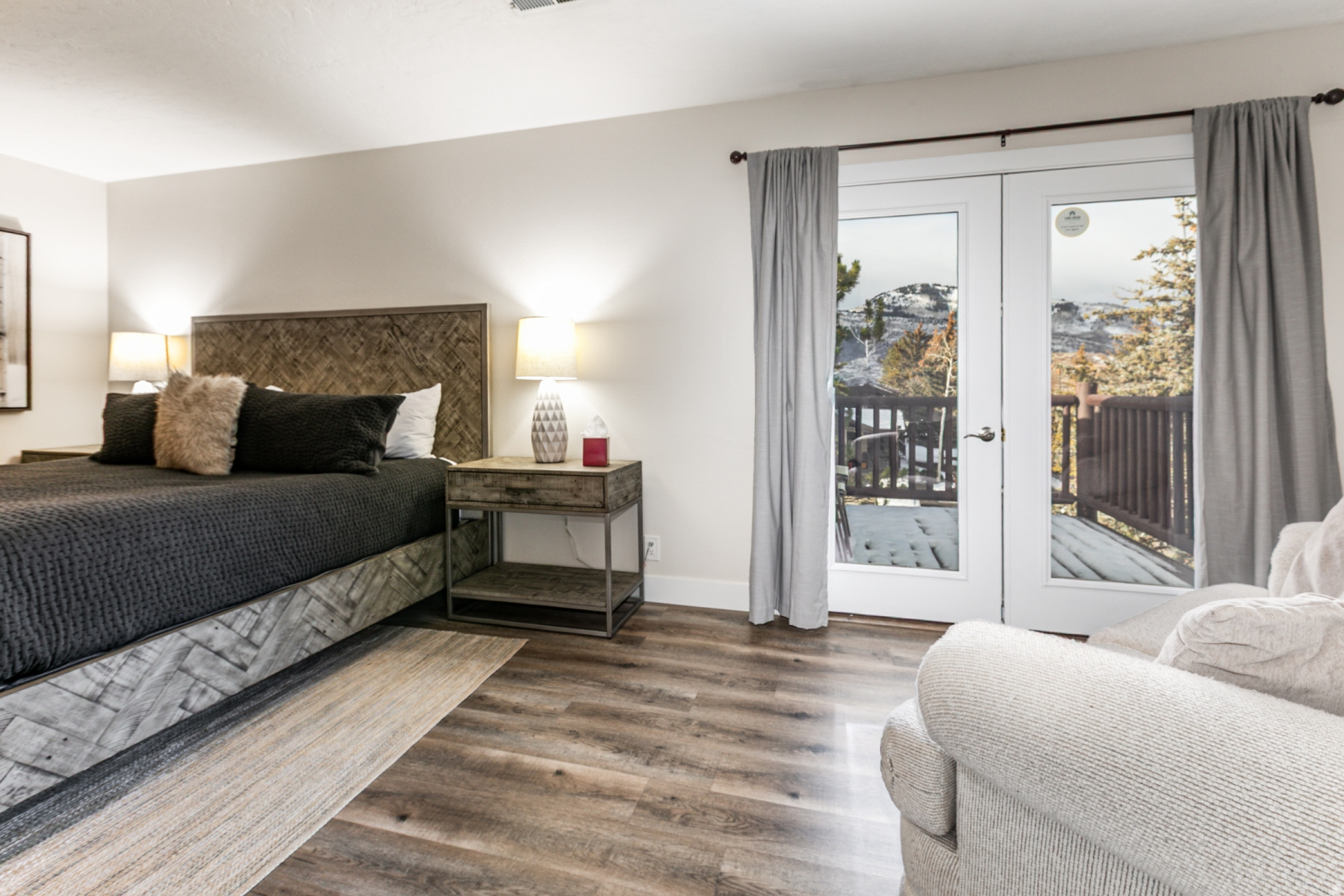 PROSPECTOR SQUARE CONDOMINIUMS - Residential