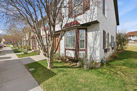Tiny photo for 863 ZURICH LN, Midway, UT 84049 (MLS # 2146926)