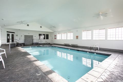 Tiny photo for 863 ZURICH LN, Midway, UT 84049 (MLS # 2146926)