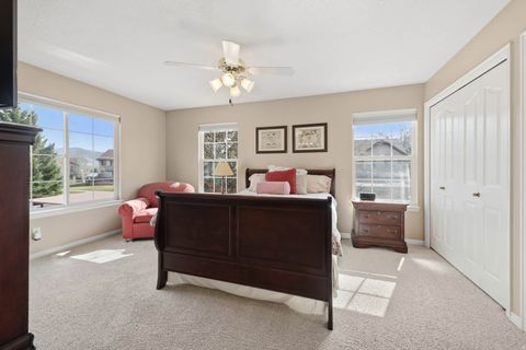 Tiny photo for 863 ZURICH LN, Midway, UT 84049 (MLS # 2146926)