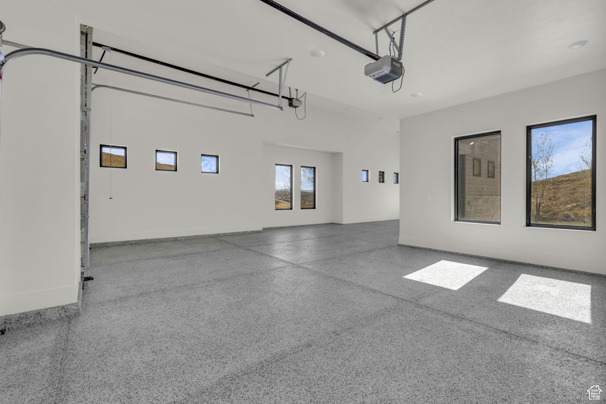 DEER CANYON PRESERVE PHASE 1 - Residential