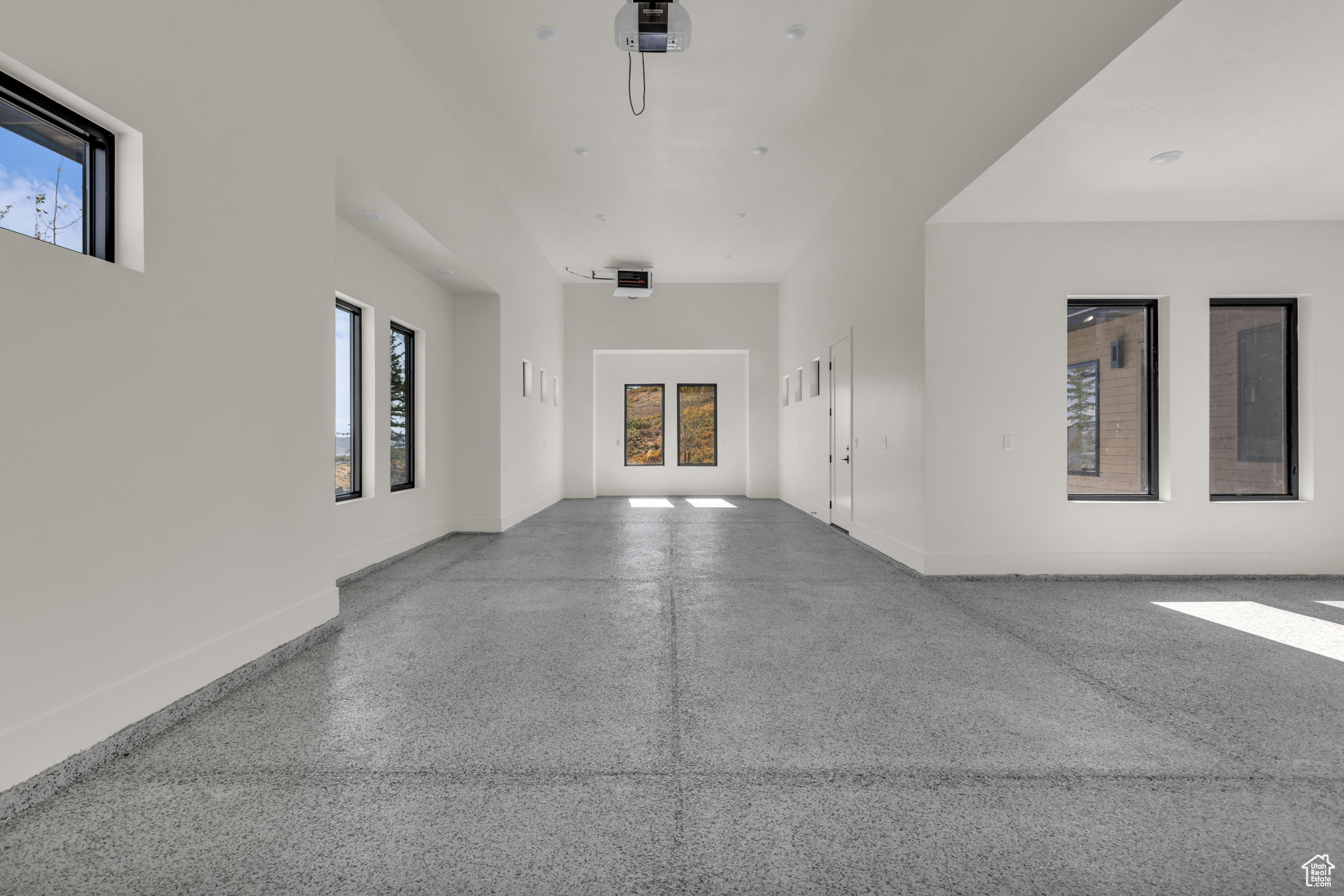 DEER CANYON PRESERVE PHASE 1 - Residential