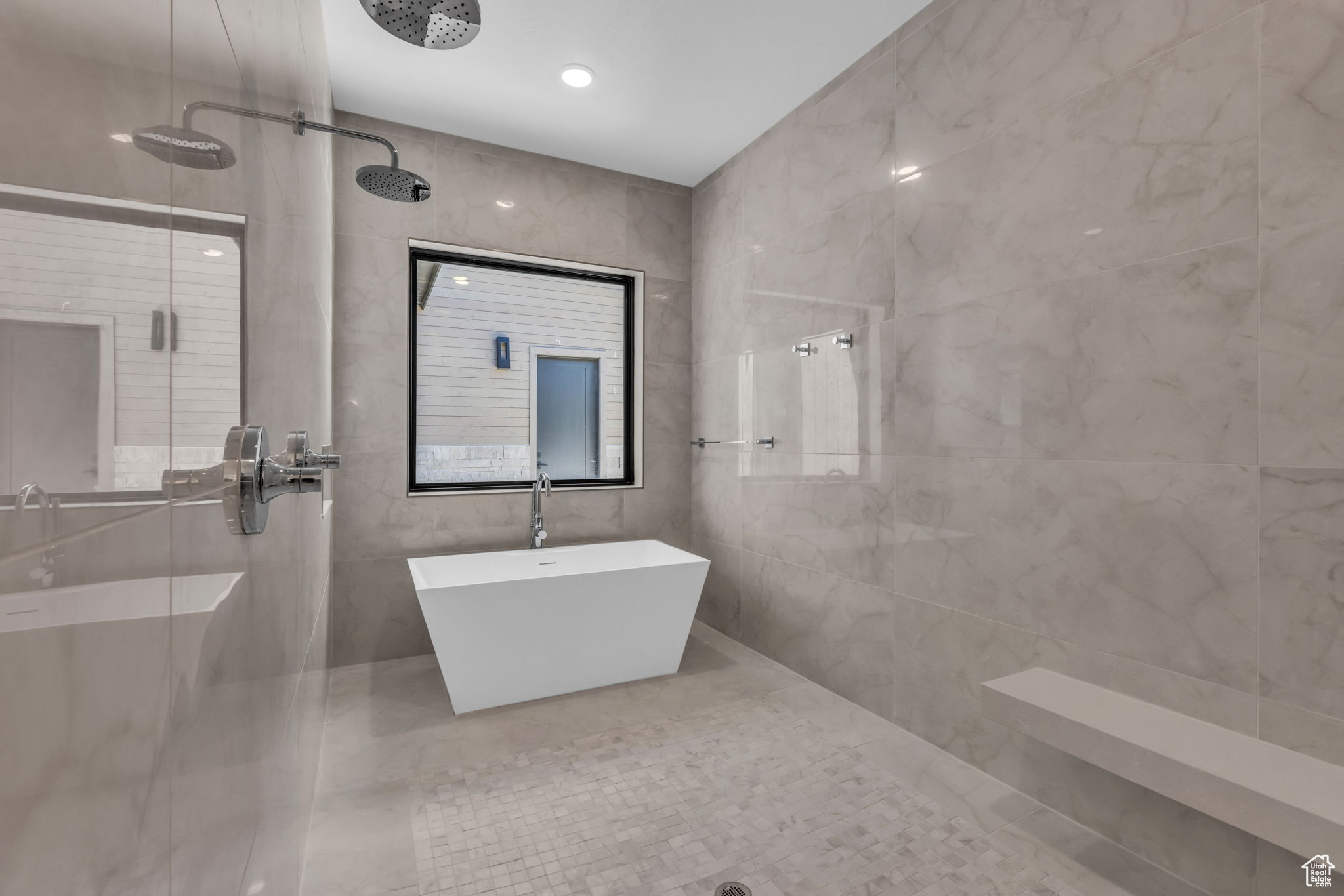 DEER CANYON PRESERVE PHASE 1 - Residential