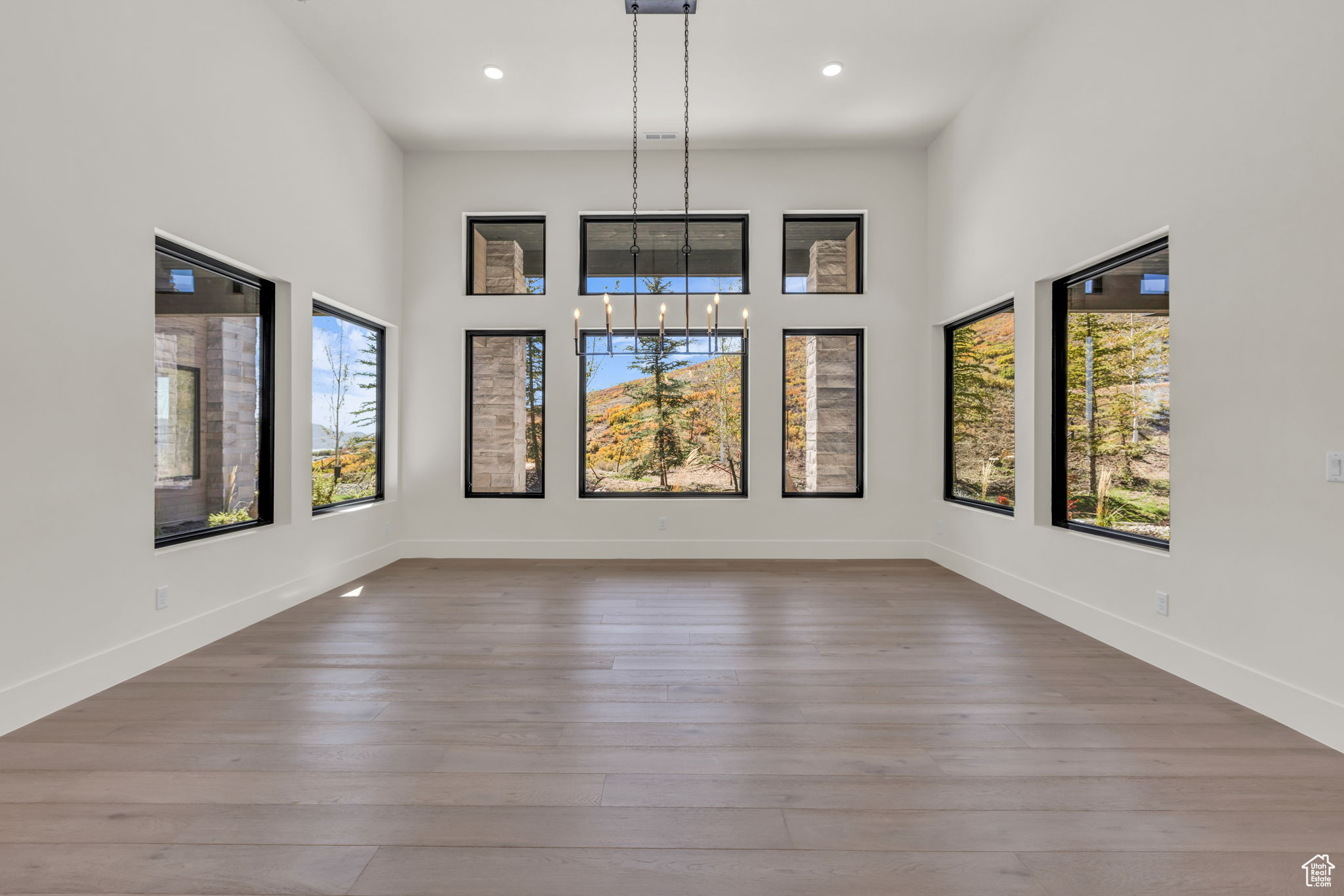 DEER CANYON PRESERVE PHASE 1 - Residential