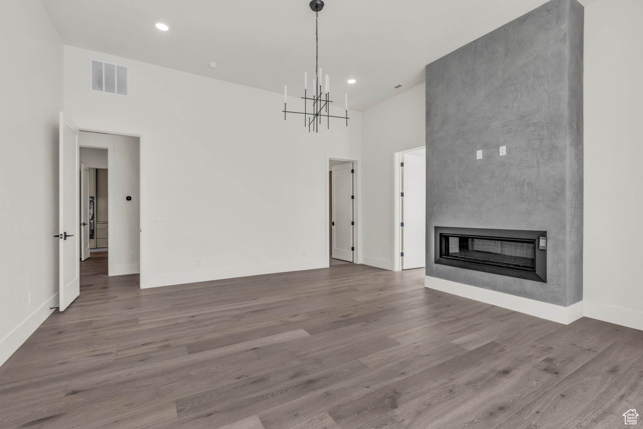 DEER CANYON PRESERVE PHASE 1 - Residential