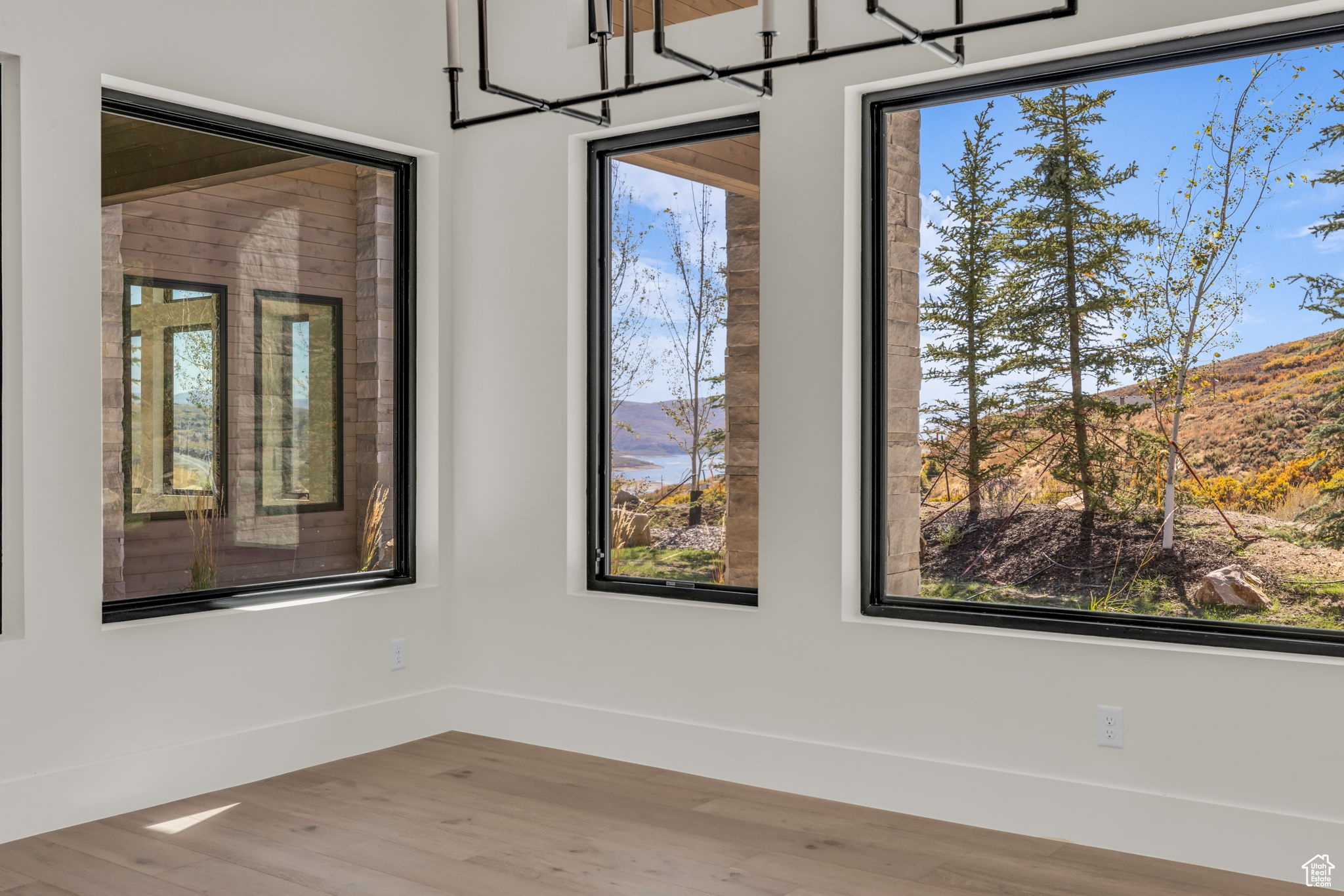 DEER CANYON PRESERVE PHASE 1 - Residential