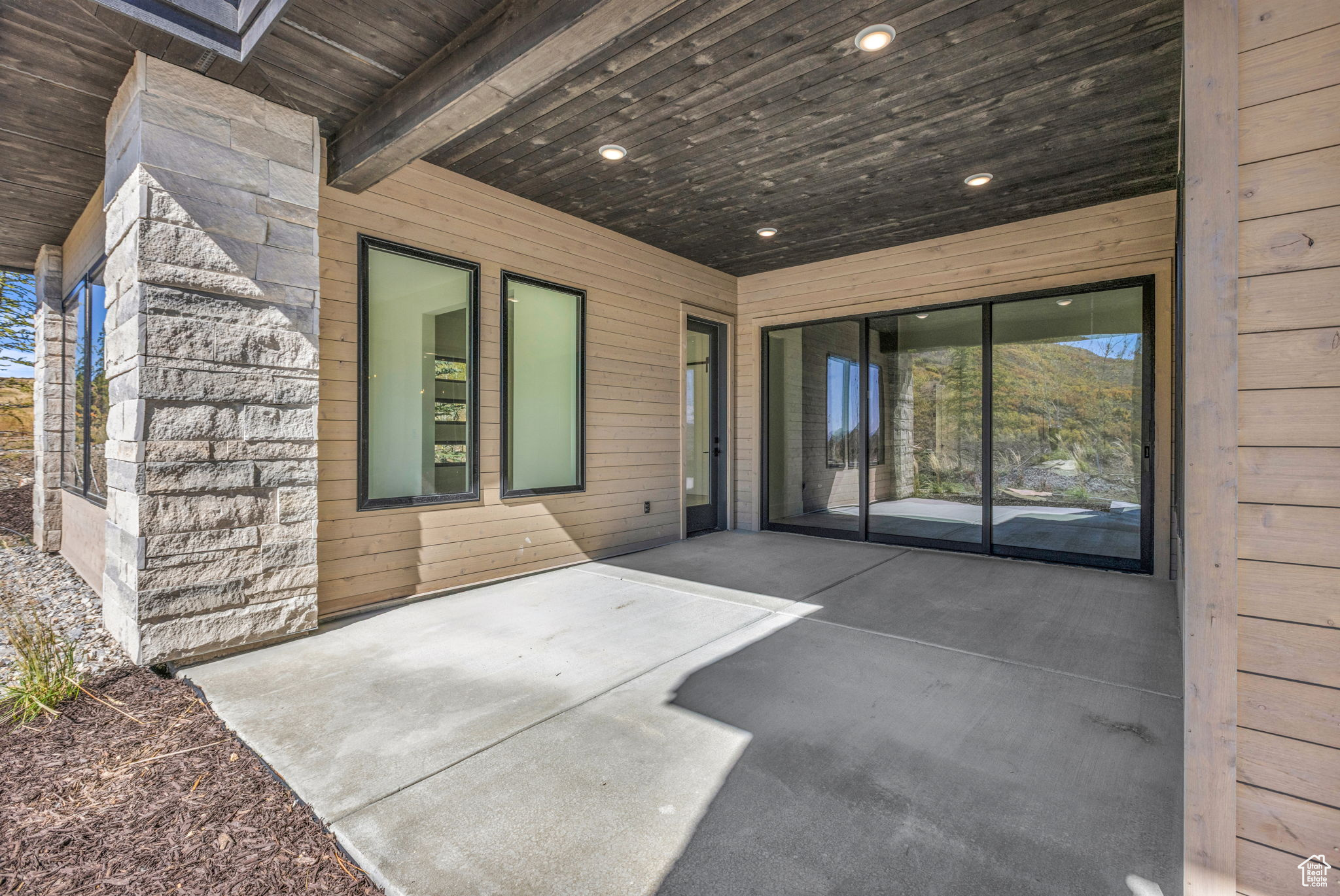 DEER CANYON PRESERVE PHASE 1 - Residential