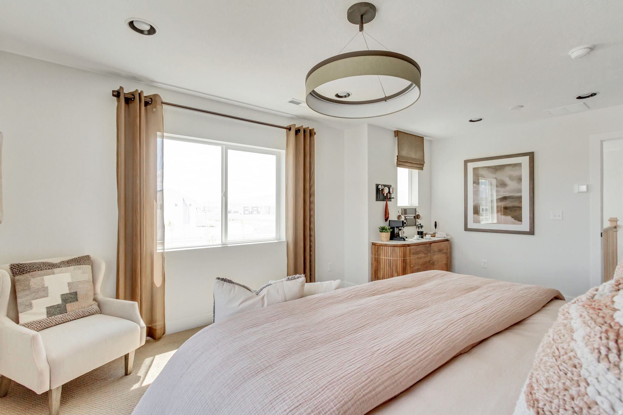 MEADOWBROOK - Residential