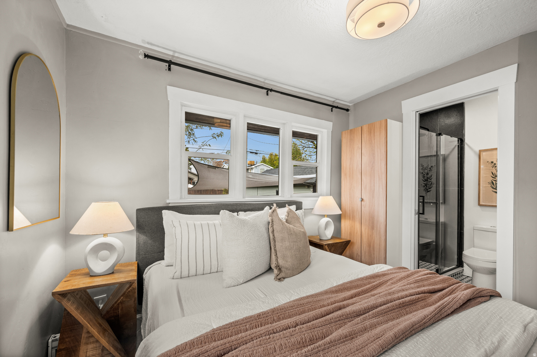 THORNDYKE SUB - Residential