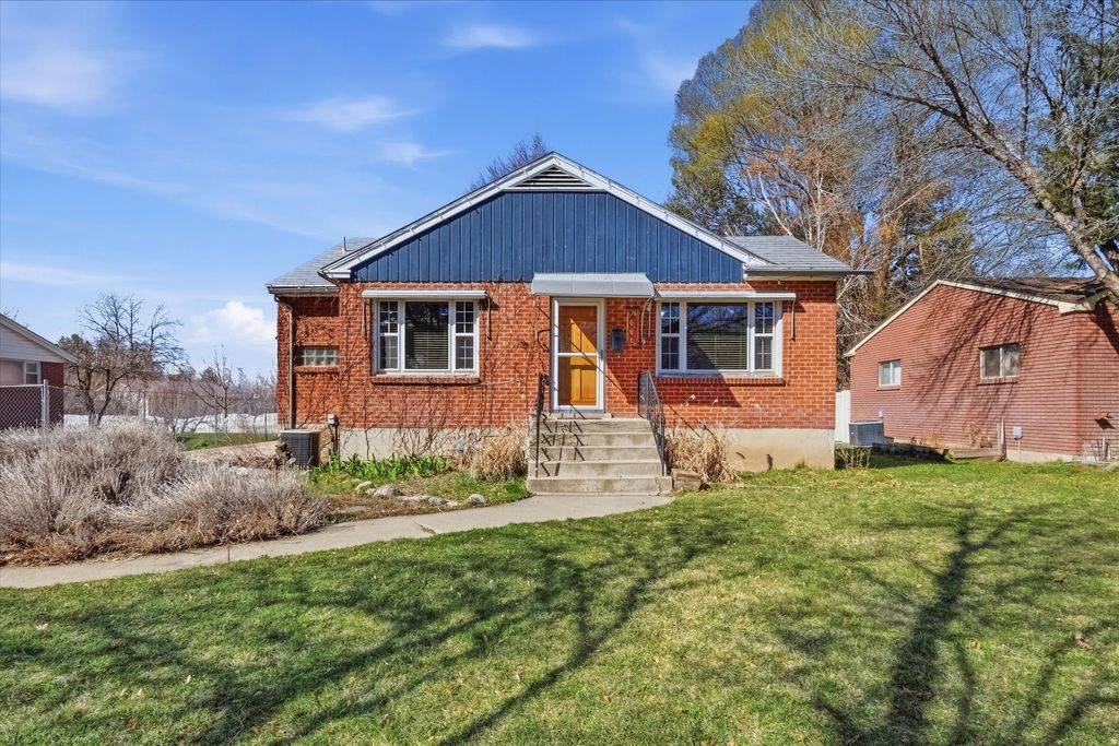 Photo of 661 N 300 E, Logan, UT 84321 (MLS # 2143516)