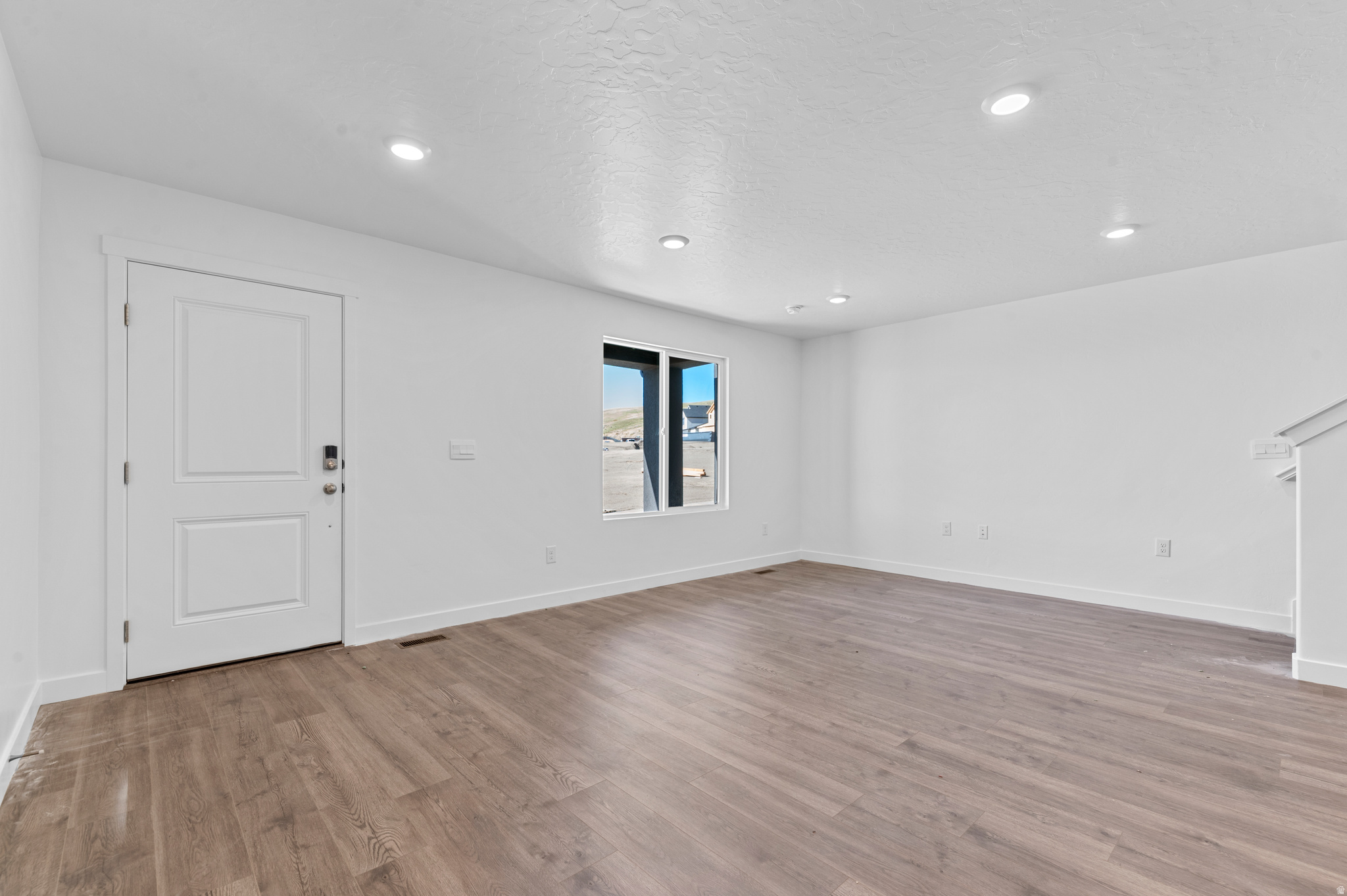 INVERNESS BY D.R. HORTON - Residential