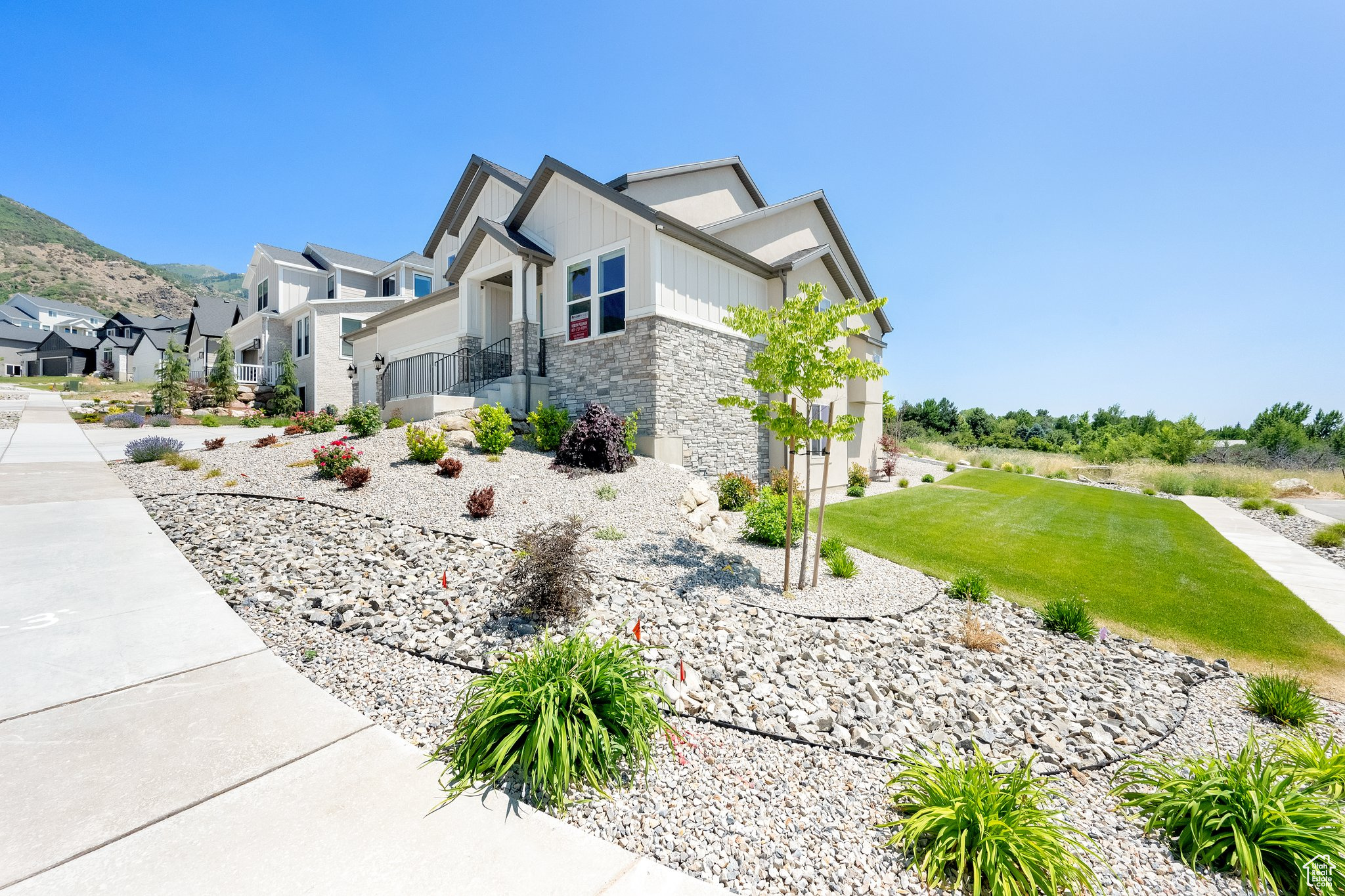ORCHARD RIDGE EST 201 - Residential