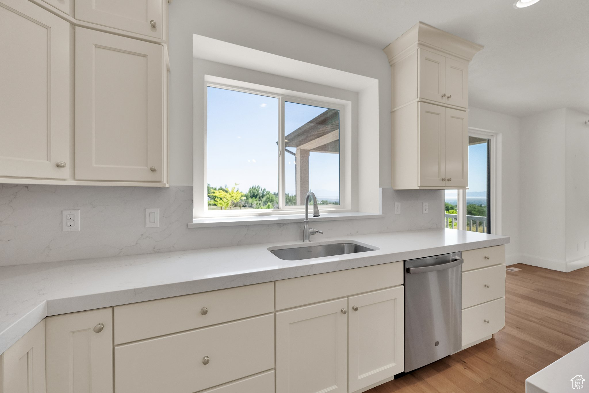 ORCHARD RIDGE EST 201 - Residential