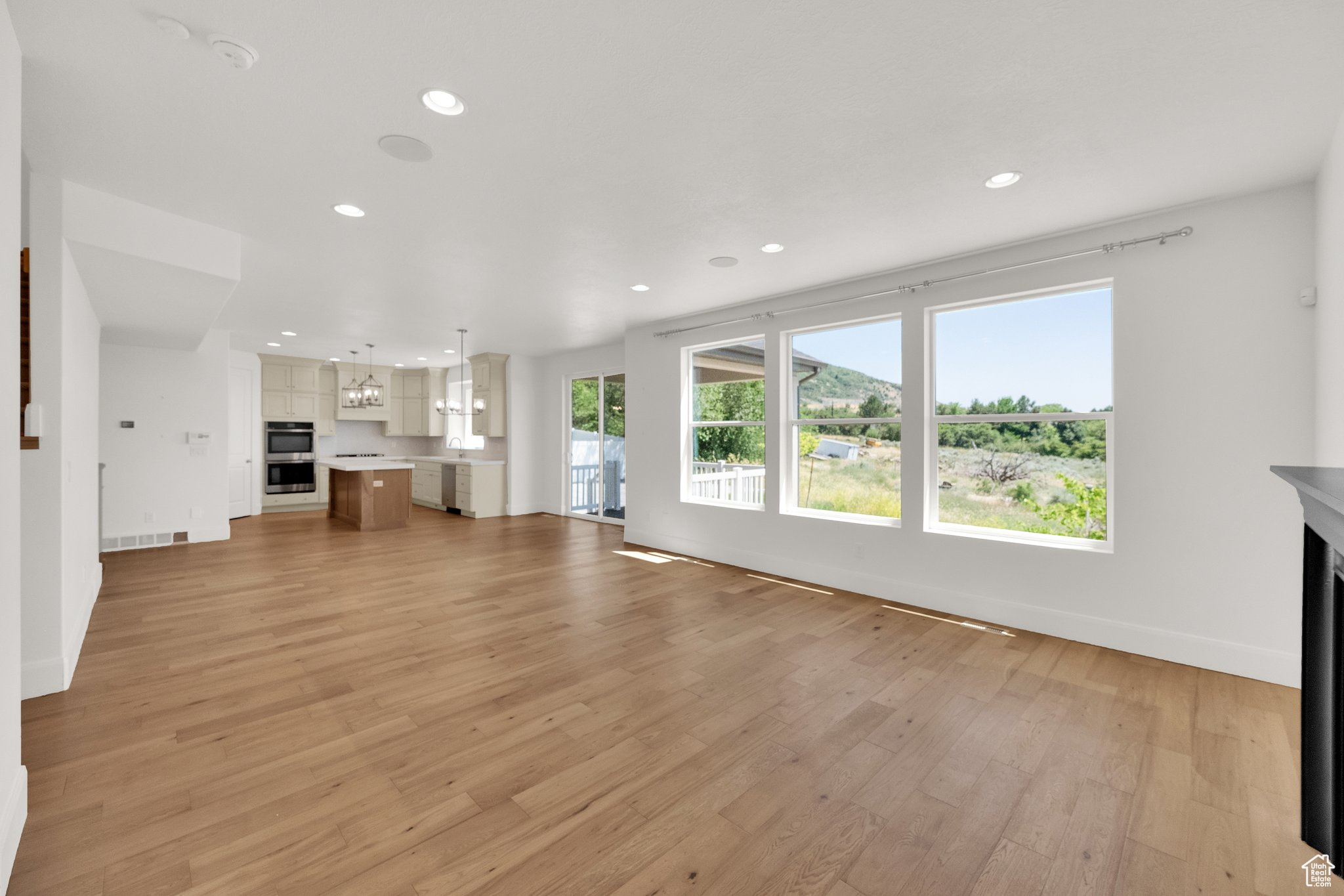 ORCHARD RIDGE EST 201 - Residential