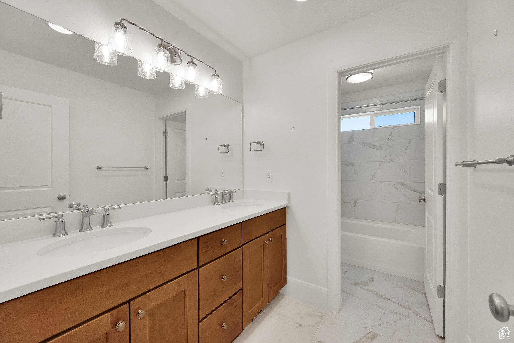ORCHARD RIDGE EST 201 - Residential