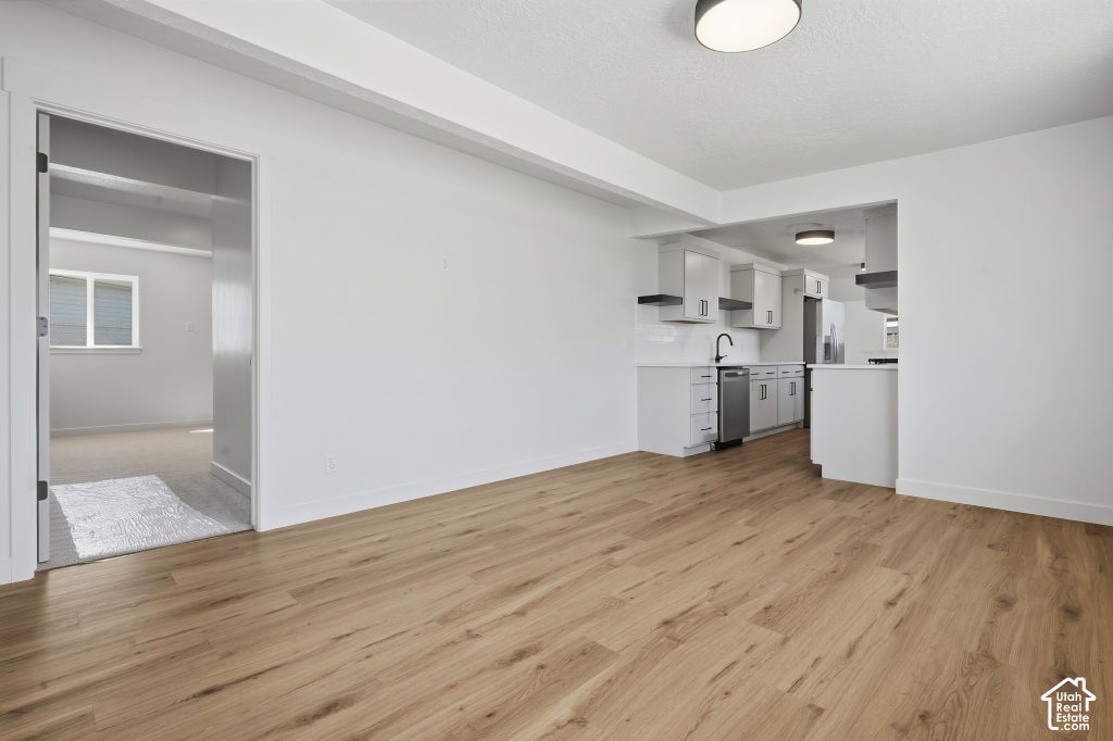 Photo of 2967 W APPLETON DR, West Valley City, UT 84119 (MLS # 2188331)