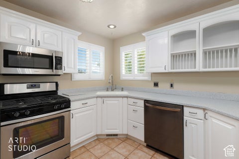 Tiny photo for 155 W 5600 S, Ogden, UT 84405 (MLS # 2190259)