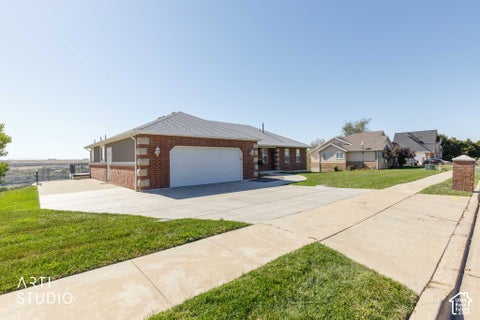 Tiny photo for 155 W 5600 S, Ogden, UT 84405 (MLS # 2190259)