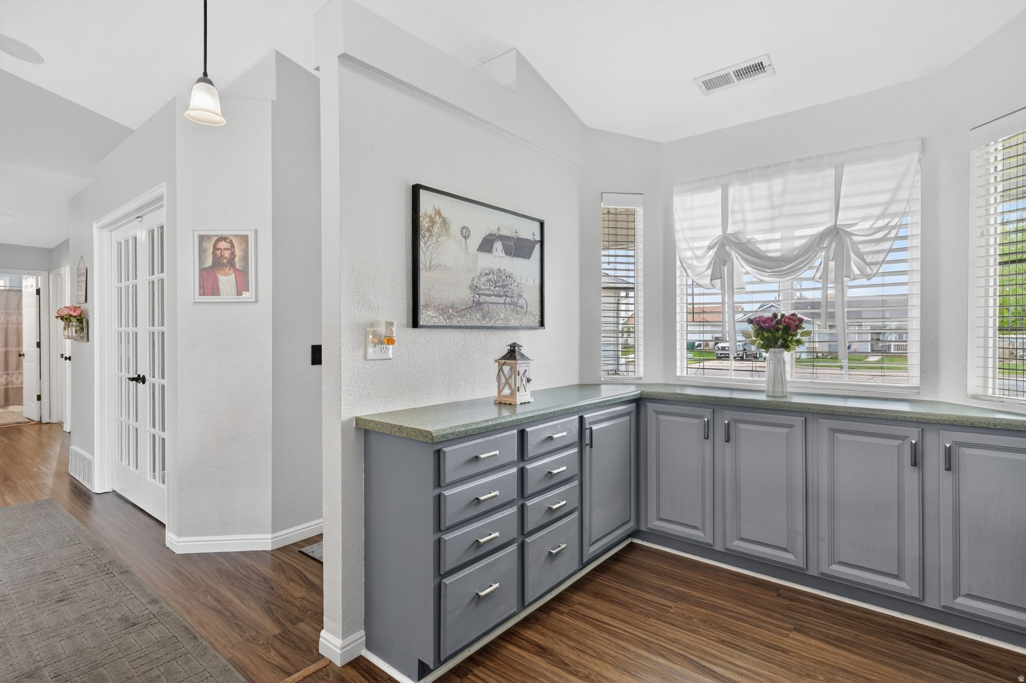 LAYTON SEASONS - Residential