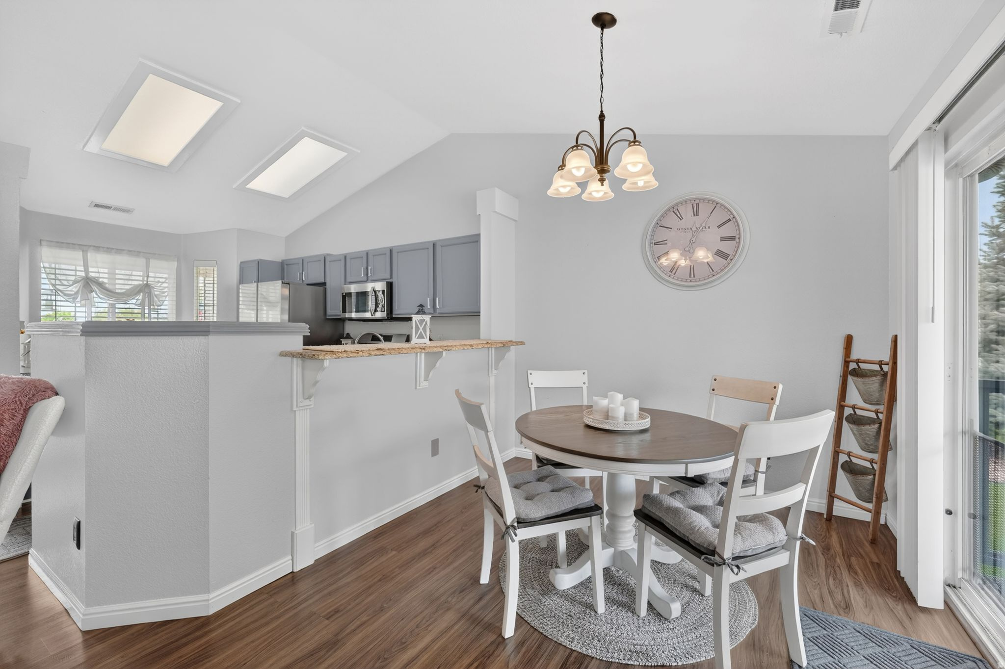 LAYTON SEASONS - Residential