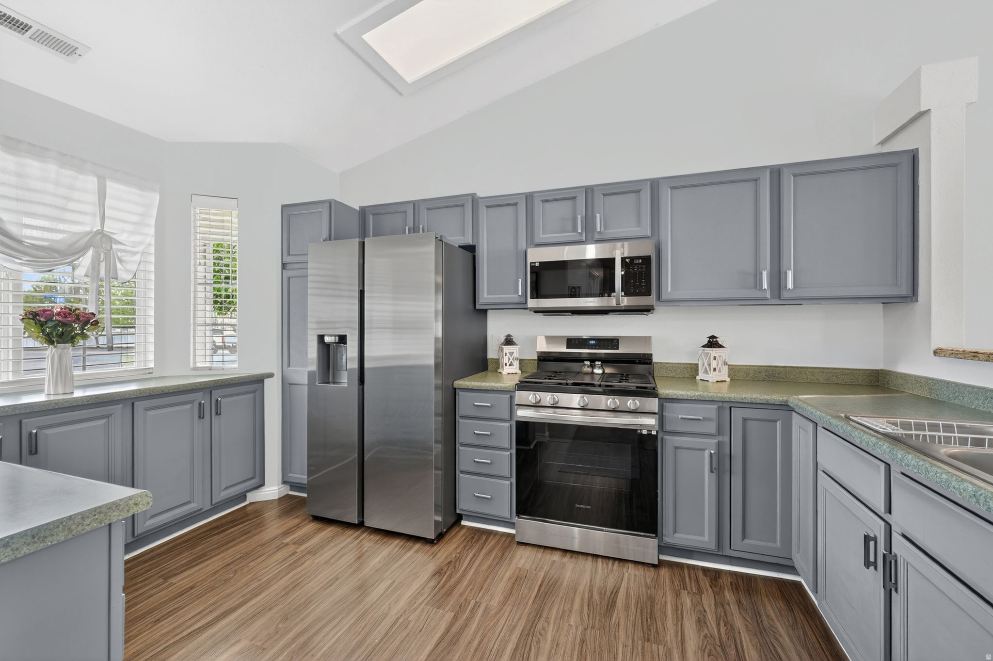 LAYTON SEASONS - Residential