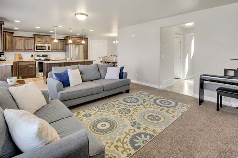 Tiny photo for 3250 W 1075 N, Layton, UT 84041 (MLS # 2144725)