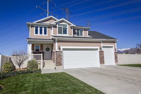 Photo of 3250 W 1075 N, Layton, UT 84041 (MLS # 2144725)