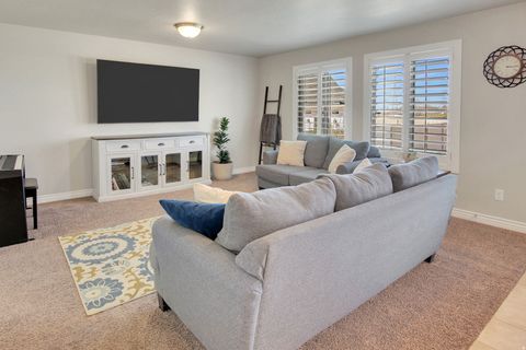 Tiny photo for 3250 W 1075 N, Layton, UT 84041 (MLS # 2144725)