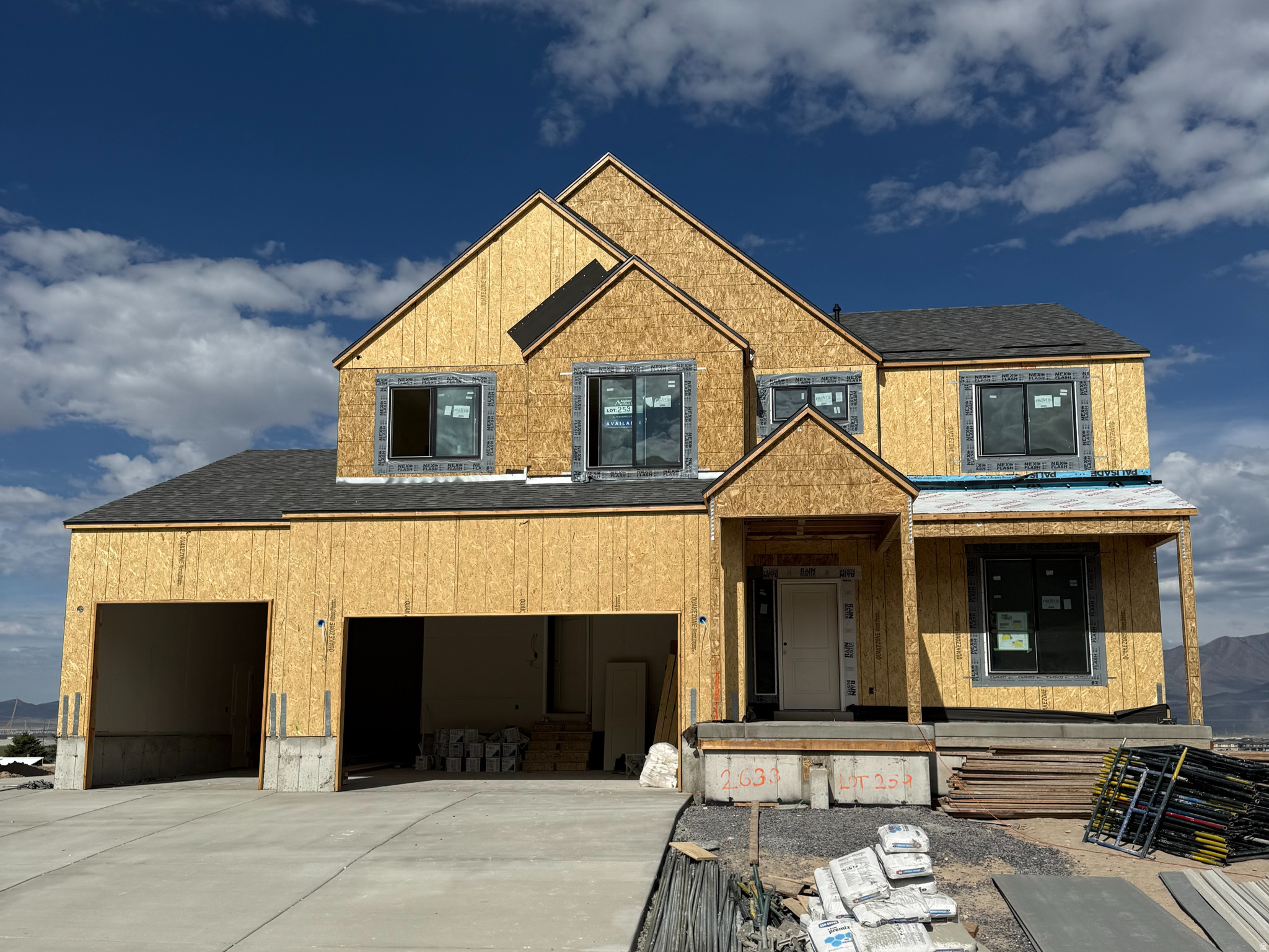SCARLET RIDGE - Residential