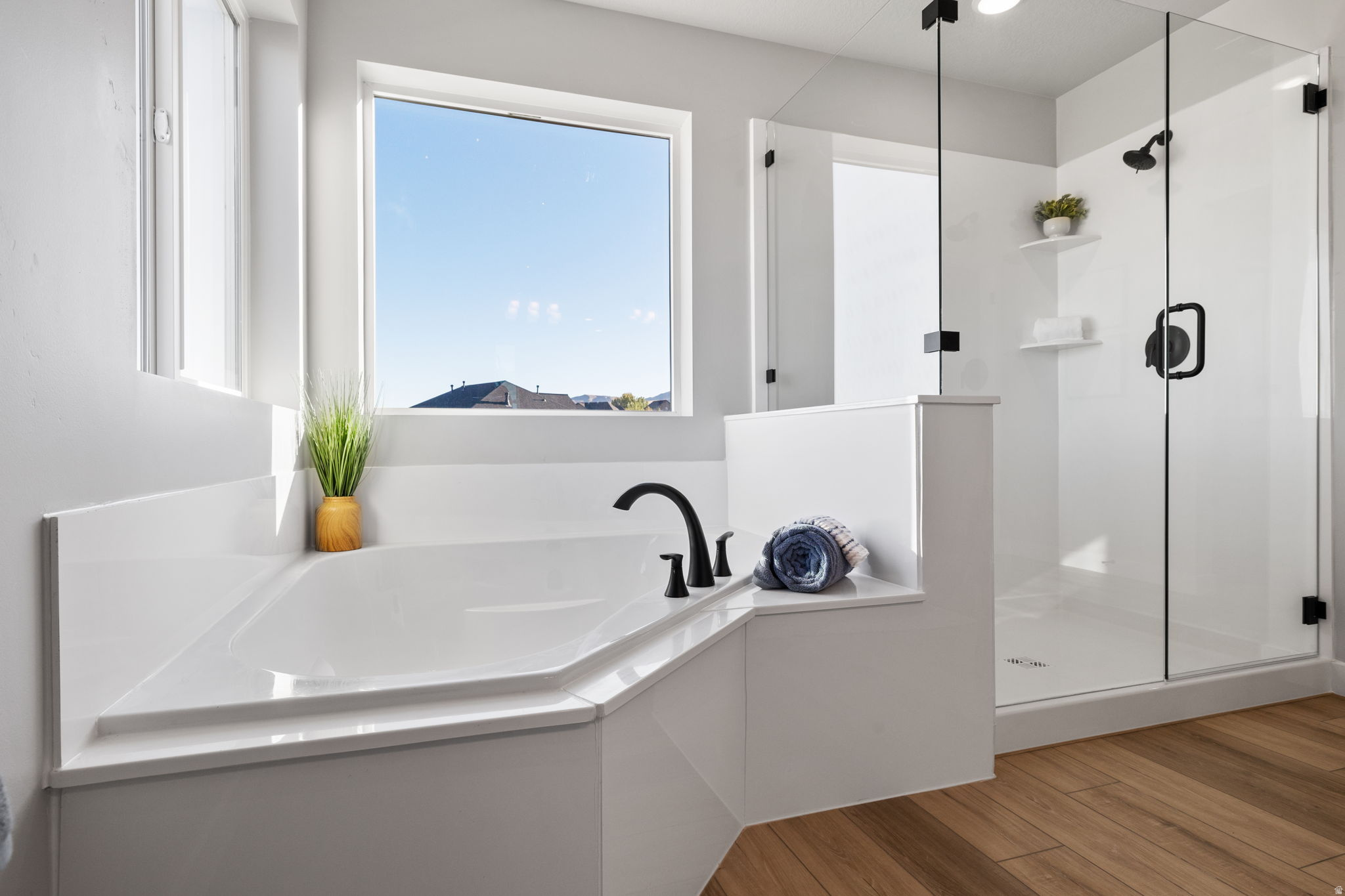 SCARLET RIDGE - Residential