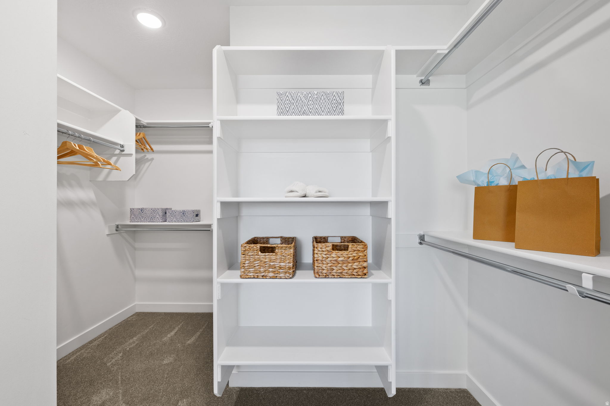 SCARLET RIDGE - Residential