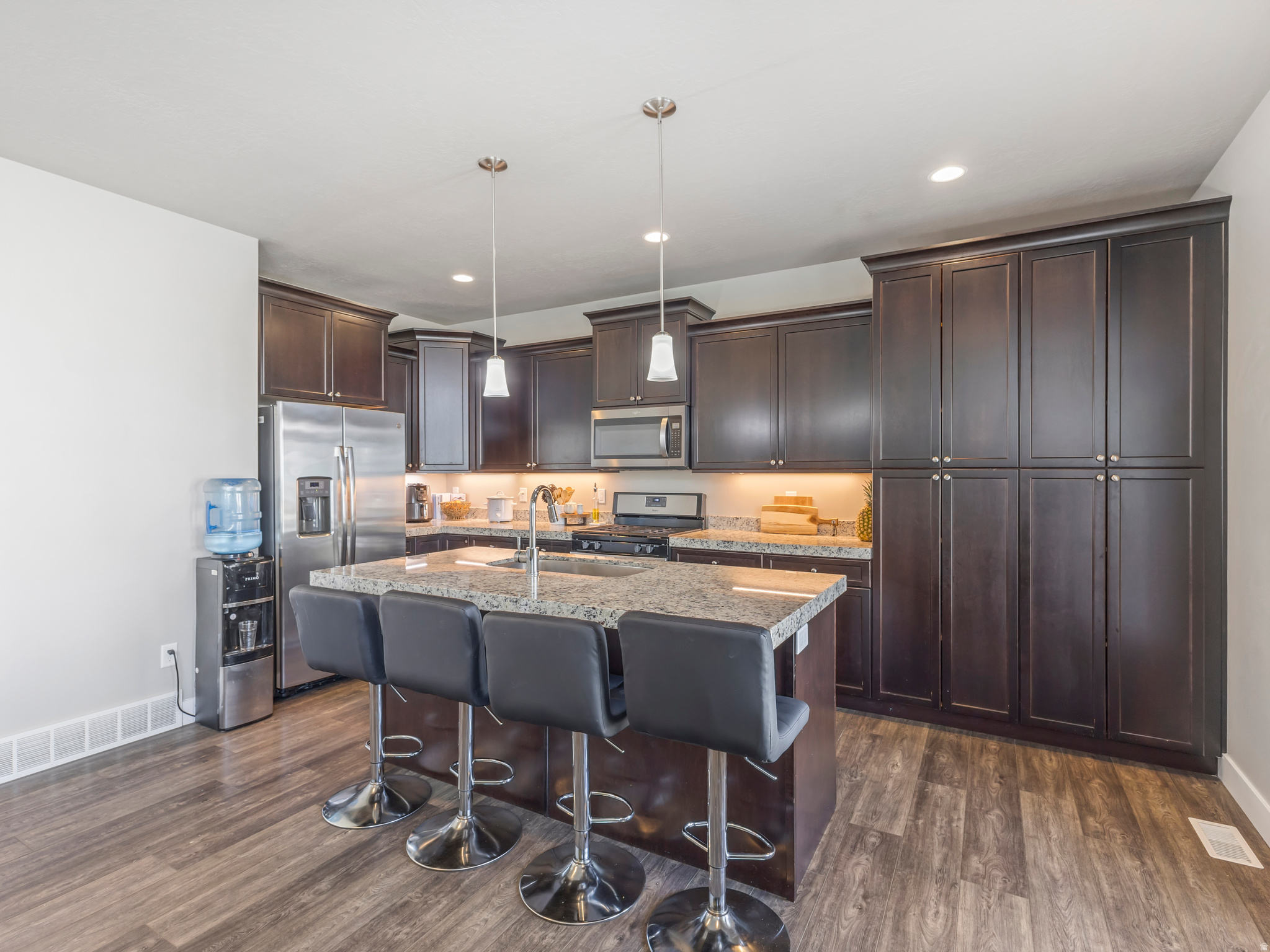 COTTAGES AT SANDY HOA - Residential