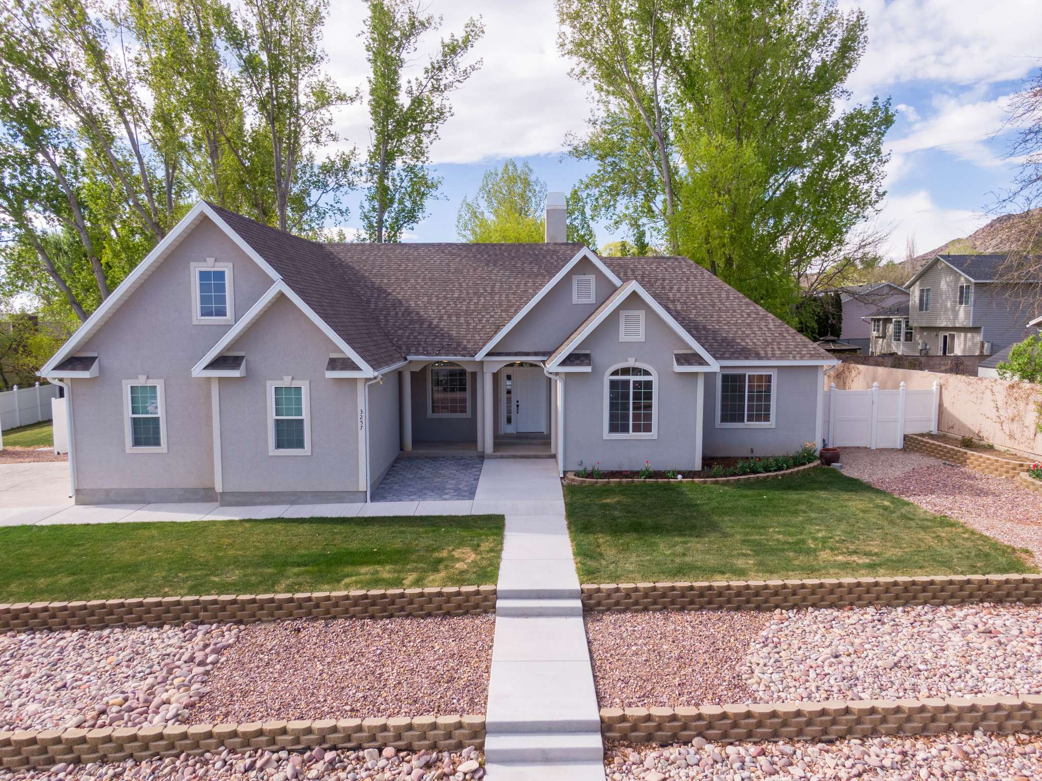 COTTONWOOD HEIGHTS SUBD - Residential