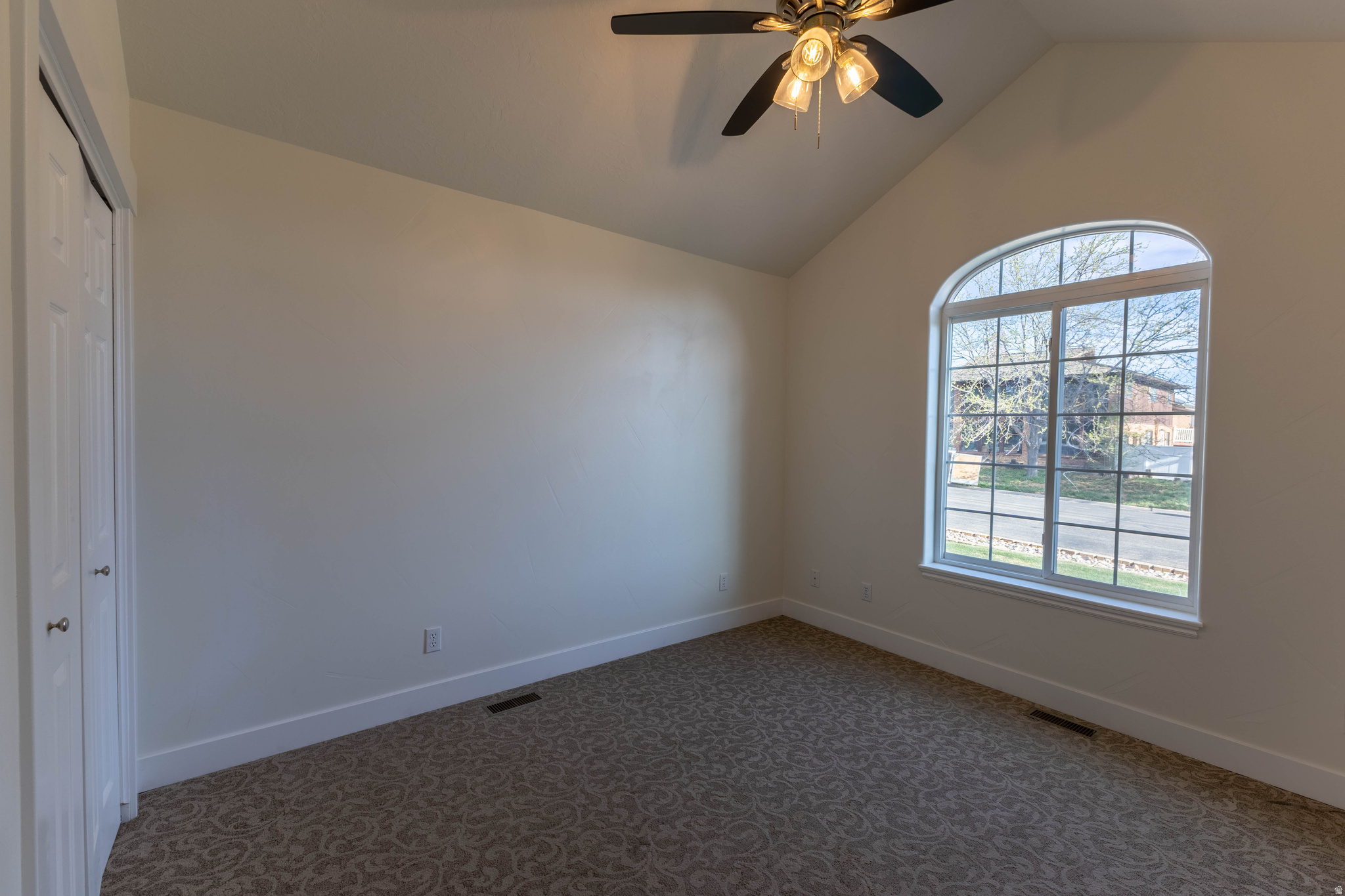 COTTONWOOD HEIGHTS SUBD - Residential