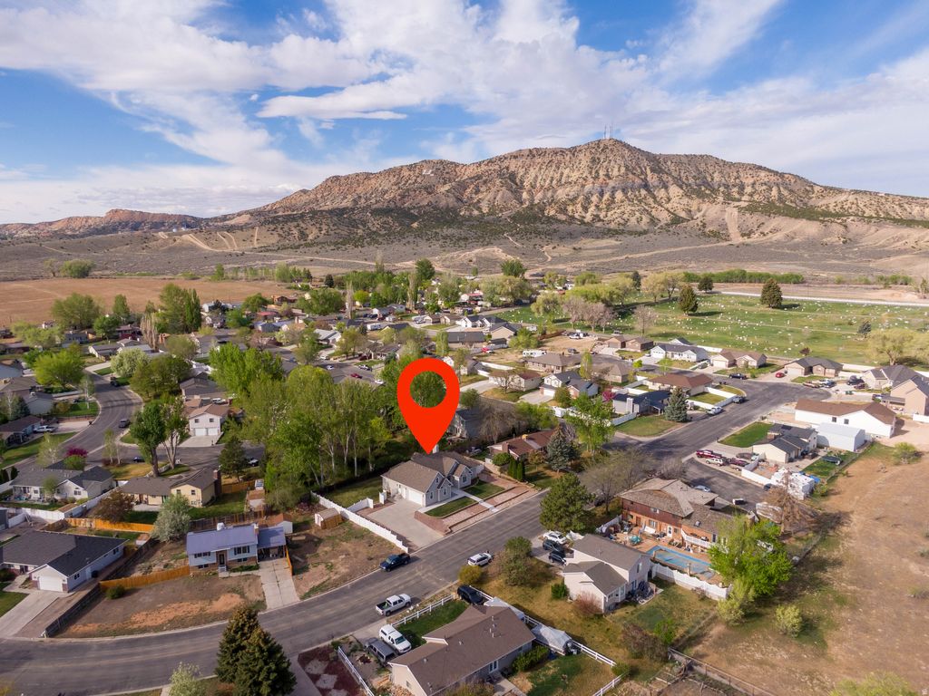 Photo of 3257 W 250 S, Vernal, UT 84078 (MLS # 2153806)