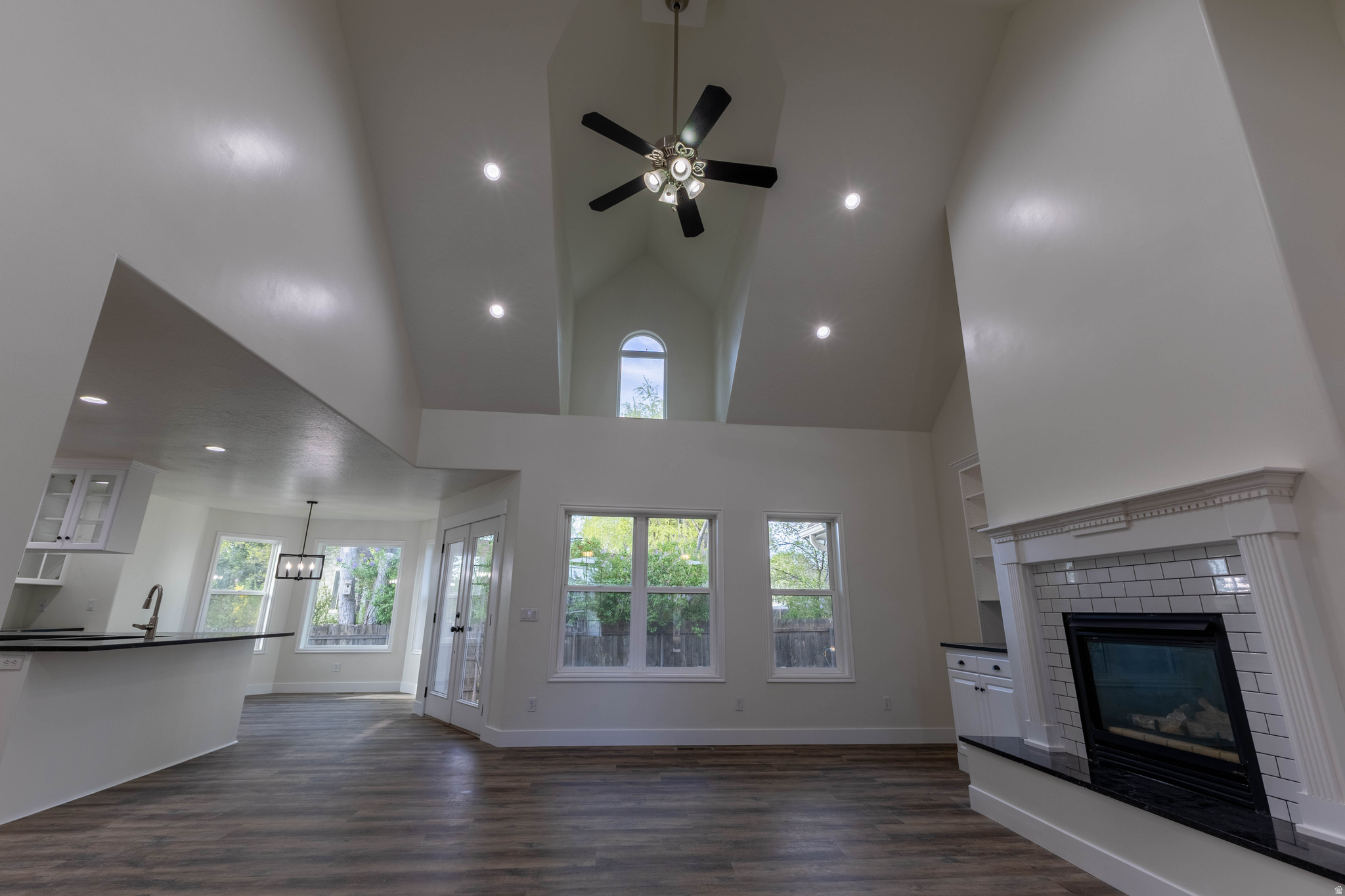 COTTONWOOD HEIGHTS SUBD - Residential