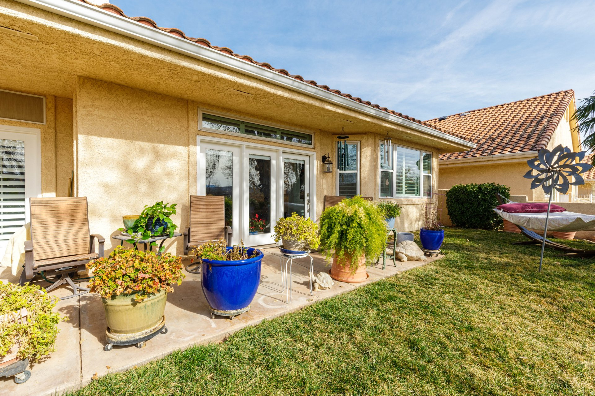 RIVERWOOD 1 CONDO - Residential